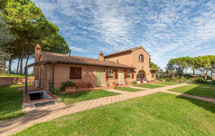Gîte pour 5 personnes, avec piscine ainsi que terrasse et jardin, animaux acceptés à Castiglione del Lago - 3