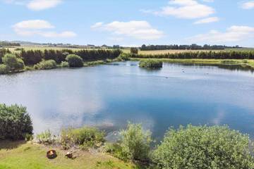 Location de vacances pour 8 personnes, avec terrasse dans Borre