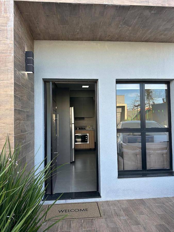 Villa für 3 Personen, mit Garten und Ausblick - 1