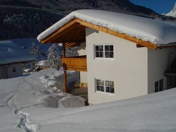 Hütte für 3 Personen, mit Balkon/Terrasse und Terrasse am Königssee