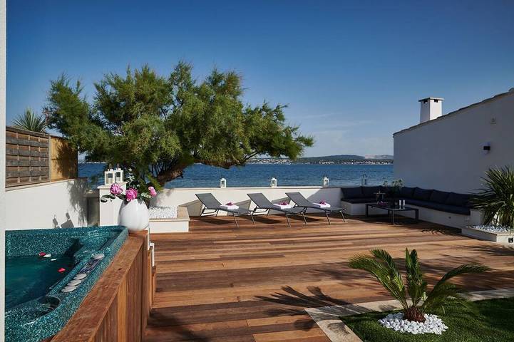 Villa pour 8 personnes, avec jacuzzi et jardin à Sète