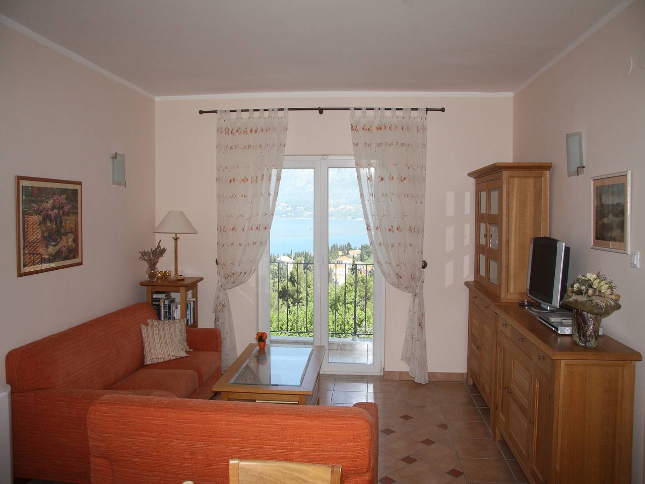 Ganze Wohnung, Villa Alegria Cavtat - Two Bedroom Apartment with Balcony and Sea View (Apartment B) in Cavtat, Dubrovnik-Neretva