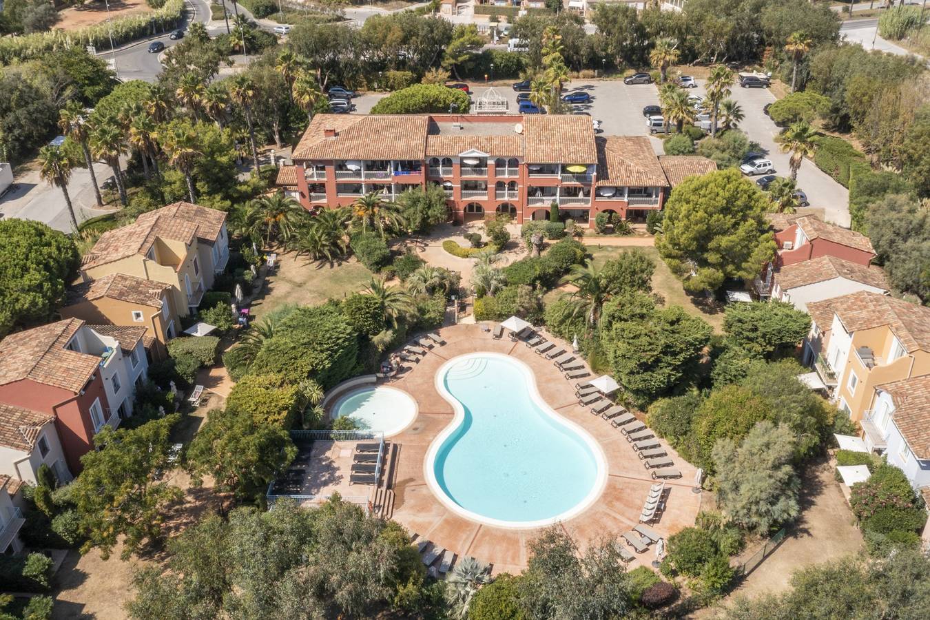 Studio entier, Le Hameau de la Pinede Studio 5p R in Hyeres, Parc national de Port-Cros