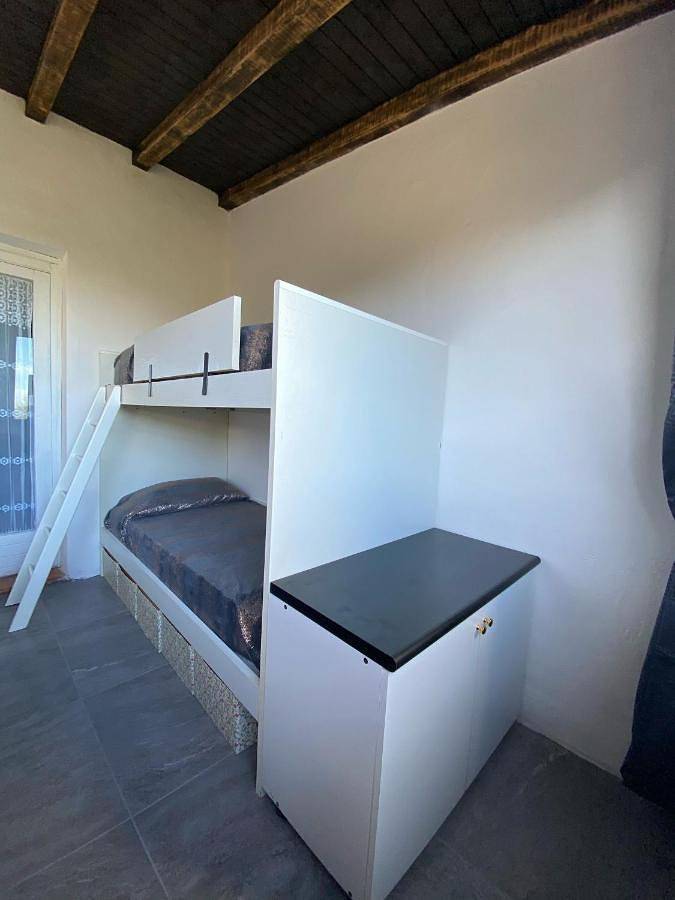 Location de vacances pour 8 personnes, avec balcon ainsi que piscine et vue dans Sole Ruiu - 2