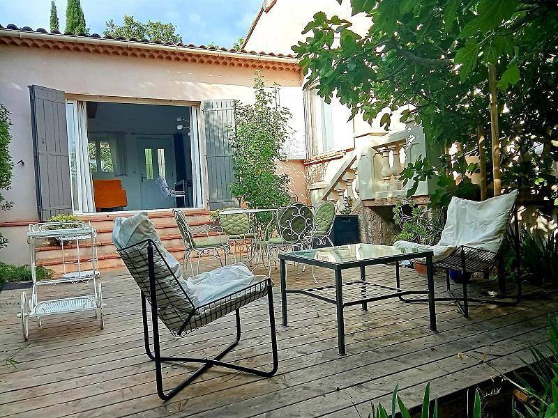 Gîte voor 2 personen met terras in Saint-Maximin-la-Sainte-Baume, Brignoles region