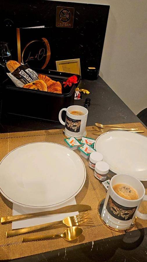 Hôtel pour 2 personnes, avec jacuzzi et terrasse à Miniac-Morvan - 3