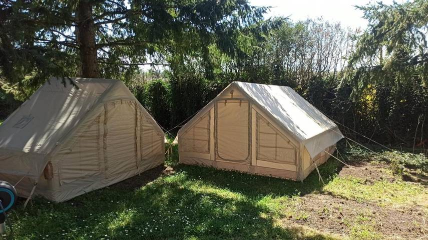 Location de vacances pour 4 personnes, avec jardin ainsi que vue et piscine dans Blaslay - 3
