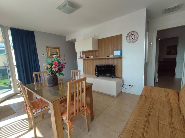 Ferienwohnung für 6 Personen, mit Terrasse in Lignano Sabbiadoro - 3