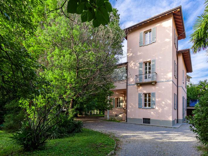 Casa vacanza per 14 persone a Dervio