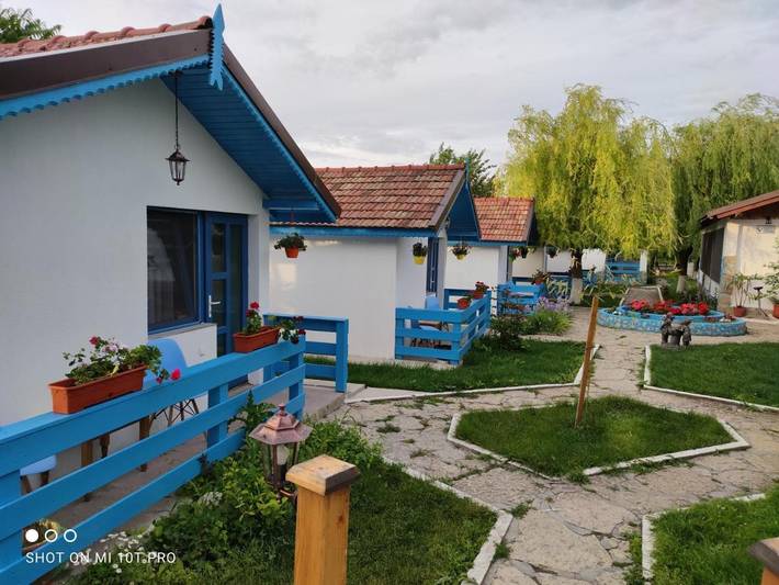 Lodge für 2 Personen, mit Garten und Balkon sowie Pool und Ausblick in Rumänien - 4
