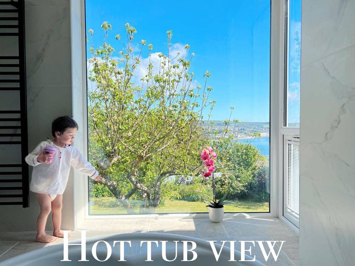Entire apartment, Deluxe Apartment in Newlyn, Cornwall