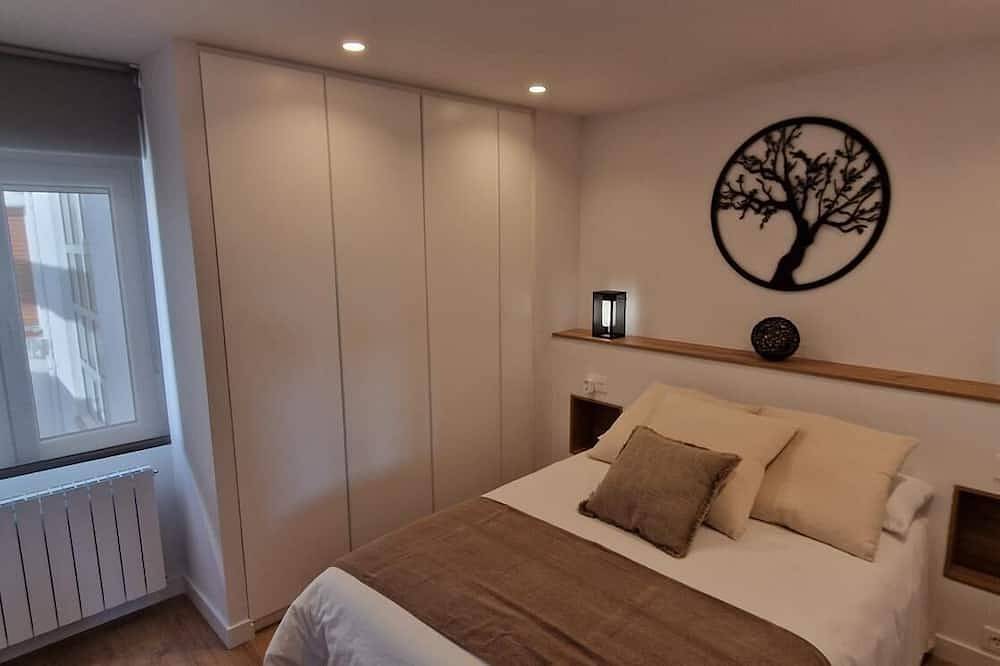 Apartamento entero, La Luz de San Agustín   2 Hab 6p in Distrito Centro (Gijón), Gijón