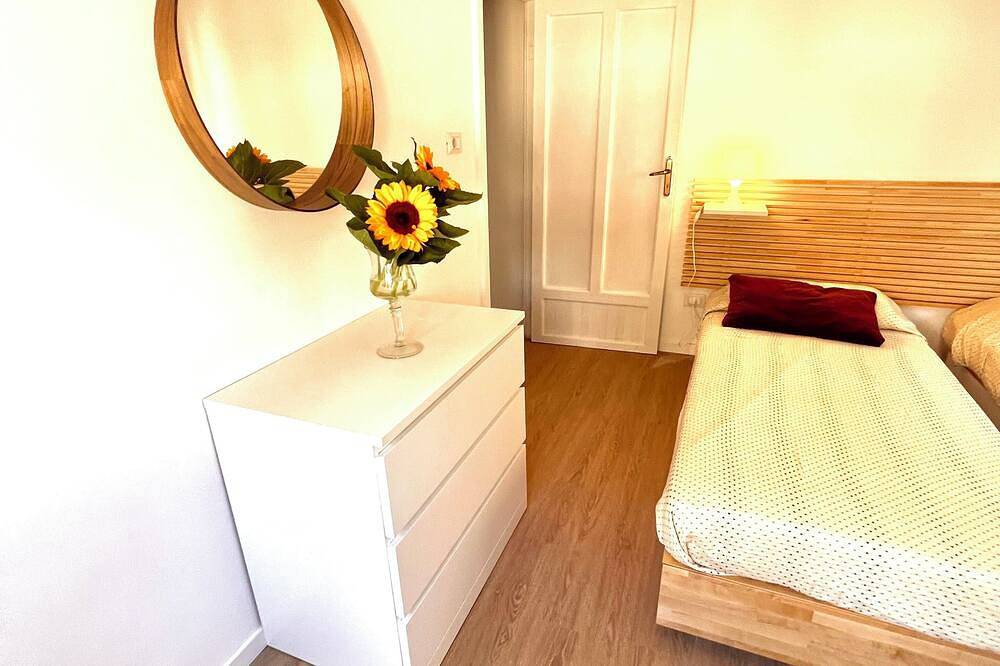 Ganze Wohnung, Villa Anna 50 meters from the beach from the tourist port to the center of Francavilla in Francavilla al Mare, Chieti Provinz