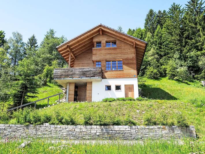 Ferienhaus für 4 Personen, mit Garten in Graubünden