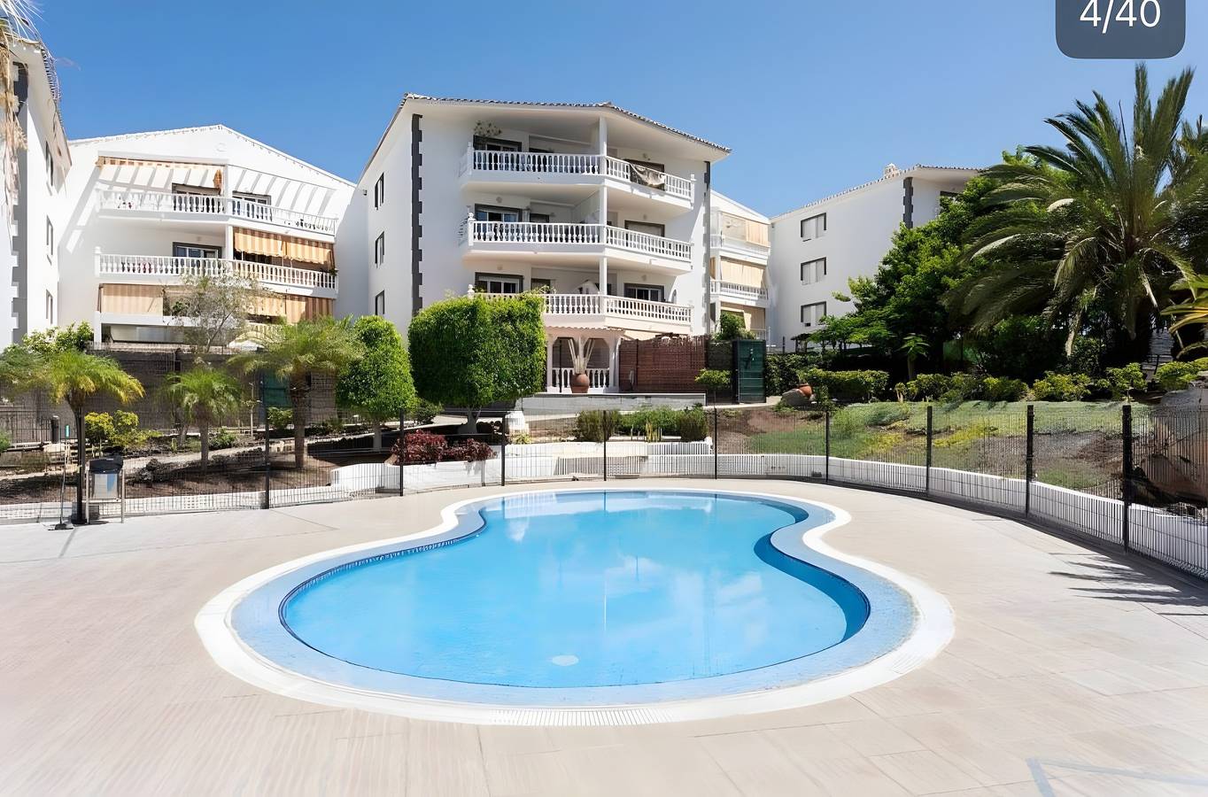 Apartamento entero, Apartamento de vacaciones 'Apto Vistahermosa 3 Bed and Pool' con vistas a la montaña in Los Cristianos, Arona 