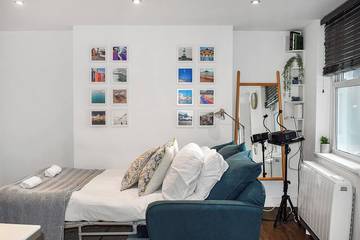 Log Cabin for 3 People in Brighton, Sussex, Photo 4