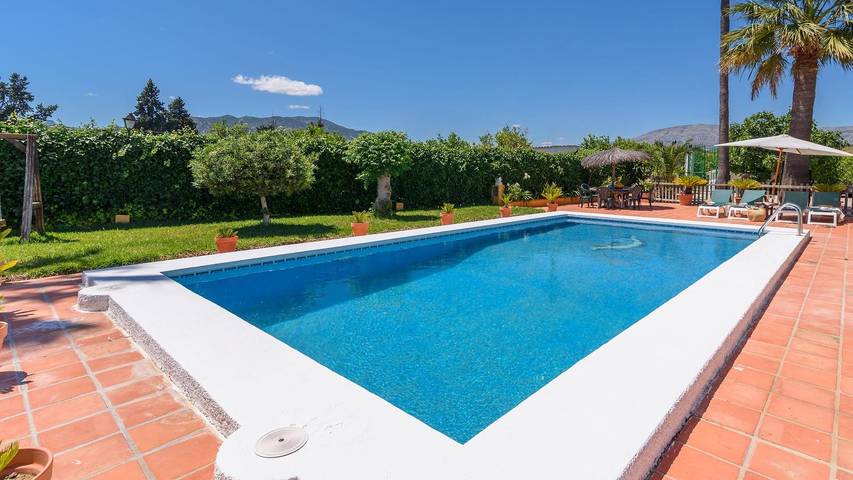 Casa rural para 6 personas, con balcón/terraza y piscina en Álora - 4