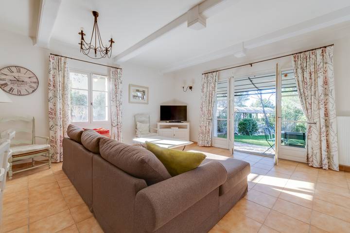 Location de vacances pour 6 personnes, avec balcon et jardin à La Motte - 3