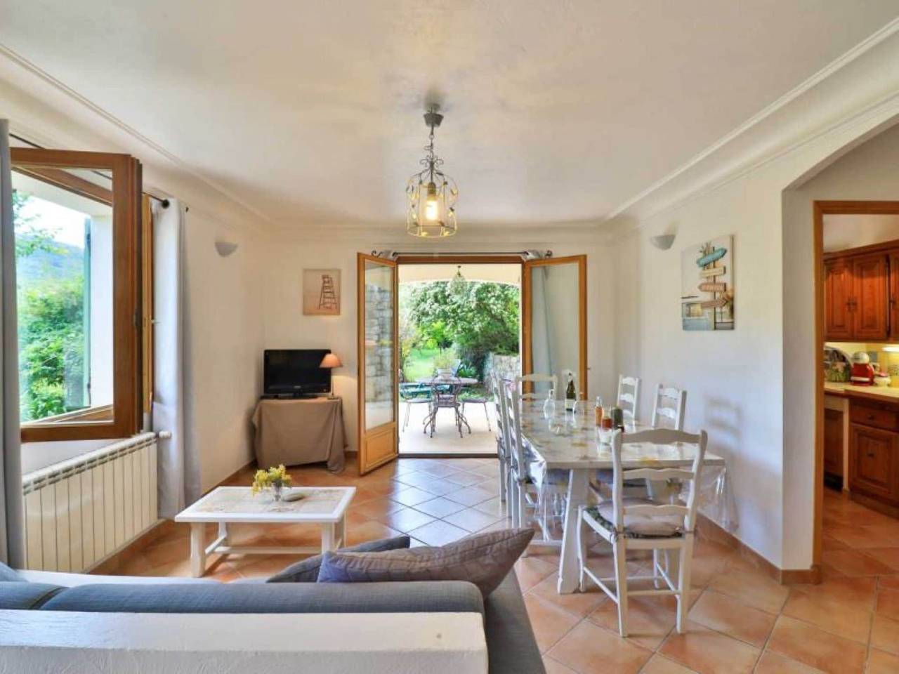 Pascaline, gîte pour 4 personnes in Le Bar-sur-Loup, Côte méditerranéenne (France)