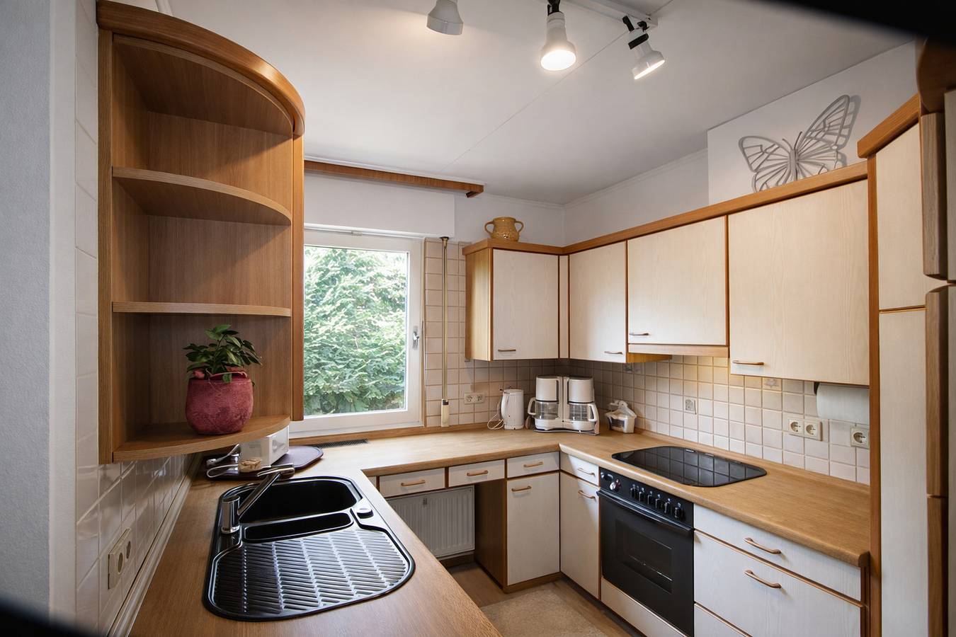 Ganze Ferienwohnung, Ferienwohnung Zum Rosengarten Driedorf – 3 Sterne Unterkunft im Westerwald mit Komfort & zentraler Lage in Driedorf, Lahn-Dill-Kreis