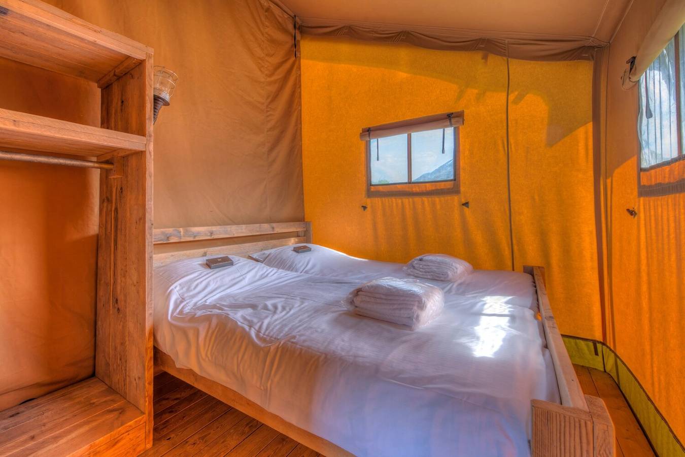 Hunzedal — Safaritent 4 in Borger, Drenthe