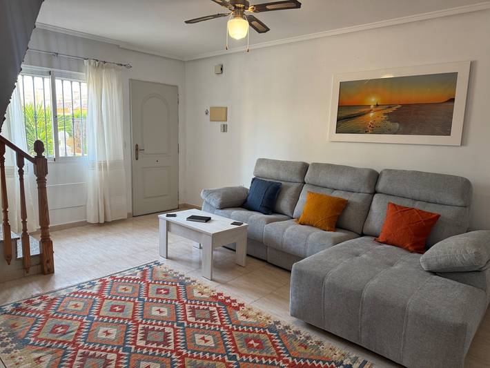 Vakantiehuis voor 6 personen, met terras en zwembad in Orihuela