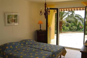 Villa pour 6 Personnes dans Les Issambres, Roquebrune-sur-Argens, Photo 1