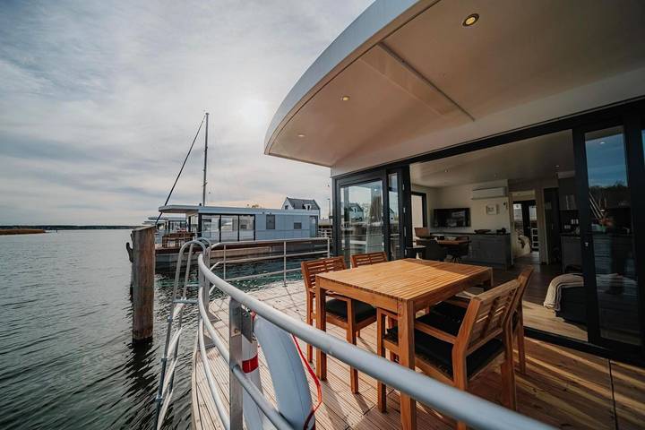 Ferienhaus für 4 Personen, mit Seeblick und Terrasse sowie Ausblick am Greifswalder Bodden - 2