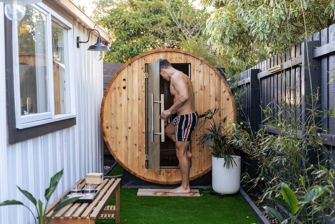 Sol Coastal Retreat - Outdoor Spa and Sauna in Rosebud, Mornington Peninsula