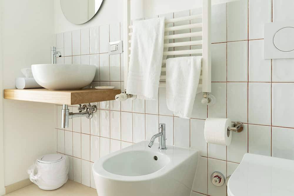 Appartamento intero, Sassi di Matera loft con balcone - free parking in Matera, Piana del Metaponto