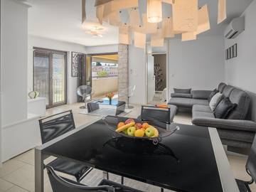 Ferienwohnung für 2 Personen, mit Balkon in Poreč