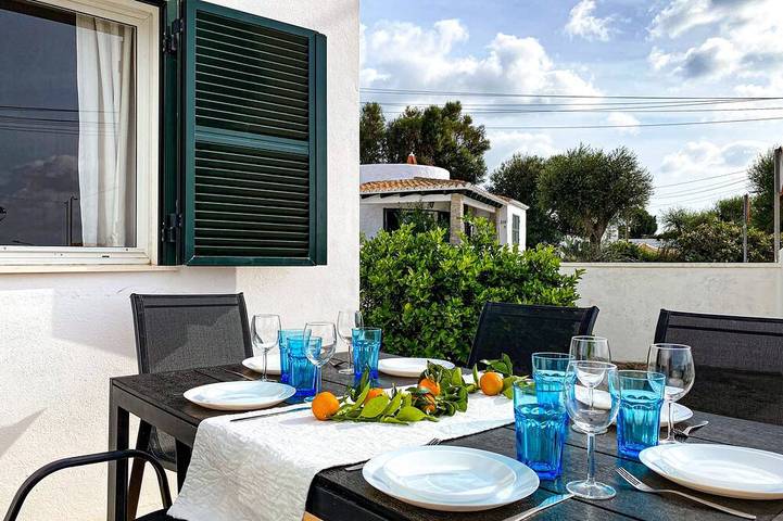 Villa for 7 people, with garden - 1
