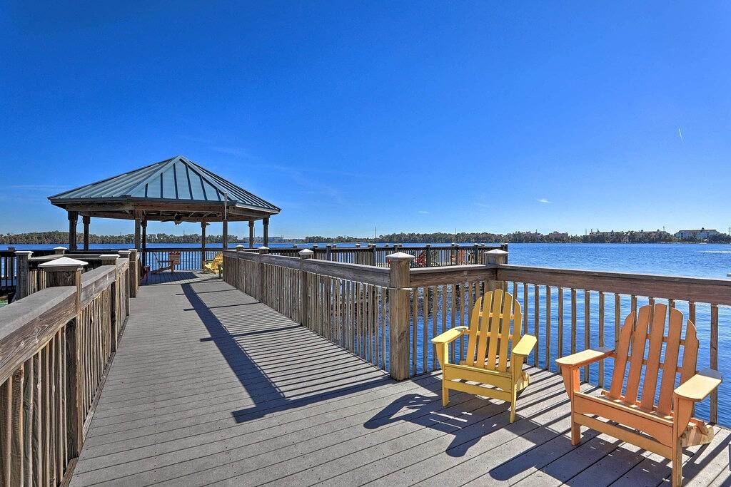 Ganze Wohnung, Luxury Condo w/ Huge Private Balcony on Lake Bryan in Disney World