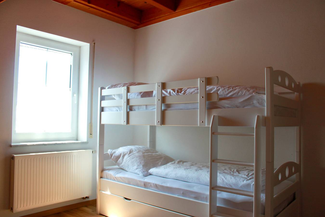 Ganze Wohnung, Ferienwohnung 'Himmelreich' mit Balkon und Wi-Fi in Merkendorf, Romantische Straße