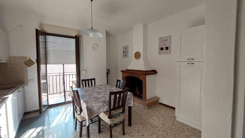 Appartement de vacances pour 4 personnes, avec Balcon et Vue à Òsini