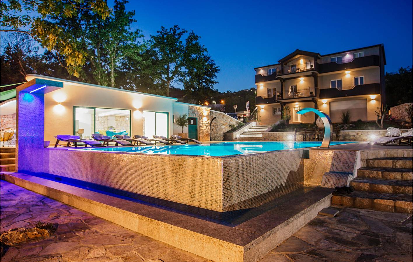 Gemütliche 1-Zimmer-Wohnung mit Pool und WLAN in der Nähe der Sehenswürdigkeiten von Imotski in Imotski, Makarska Riviera