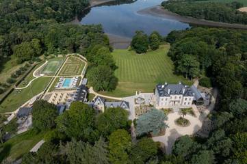 Hôtel pour 4 personnes, avec vue et sauna ainsi que piscine et jardin à Kervignac