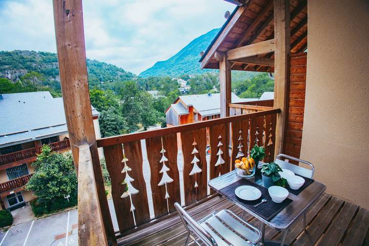 Studio pour 2 personnes, avec balcon et piscine, animaux acceptés à Ax-les-Thermes