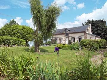 Chambre d’hôte pour 2 personnes, avec terrasse ainsi que vue et jardin à Pont-Saint-Pierre