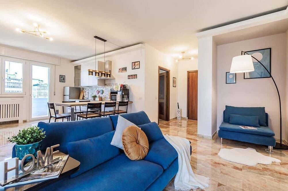 Entire apartment, Skyline Eighth Heaven - Affitti Brevi Italia in Modena, Modena Province