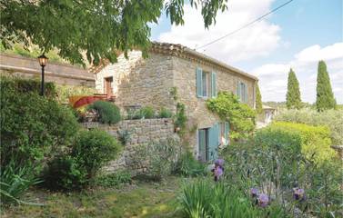 Gîte pour 4 personnes à Castelnau-Valence