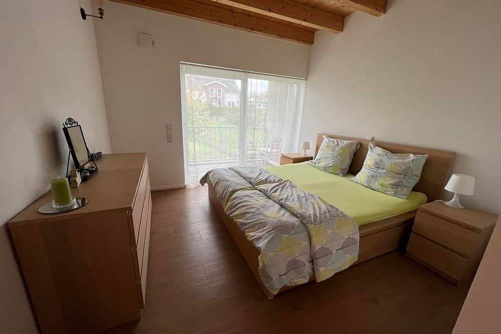 Ganze Wohnung, Schwarze Eule Ferienwohnung - Appartement/Fewo, Dusche, Wc, 1 Schlafraum in Beckingen, Saar-Nahe-Bergland