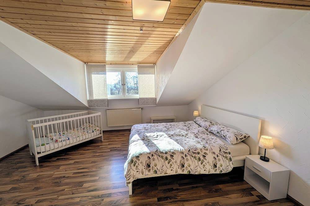 Ganze Wohnung, Ferienwohnung \"Wiesentblick\" in Forchheim, Fränkische Schweiz