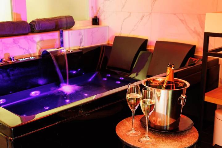 Appartement de vacances pour 2 personnes, avec jacuzzi et jardin
