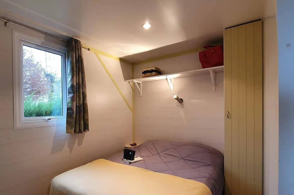 Zecamping 4* parc aquatique et piscine chauffée mobil-home Tv 27m2 in Monceaux-sur-Dordogne, Région de Tulle