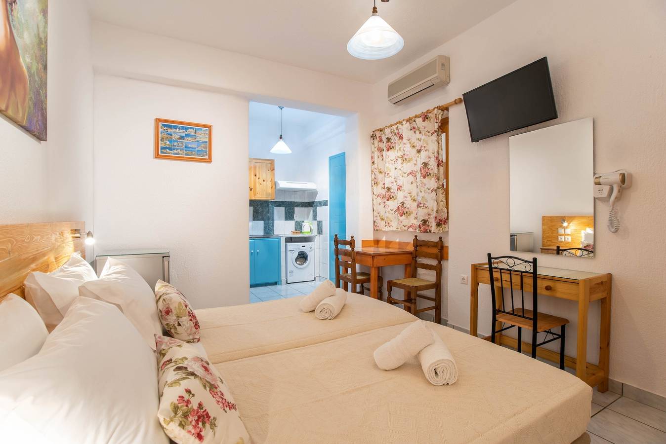 Chambre Double ou Twin Confort ou demi-sous-sol in Parikiá, Paros