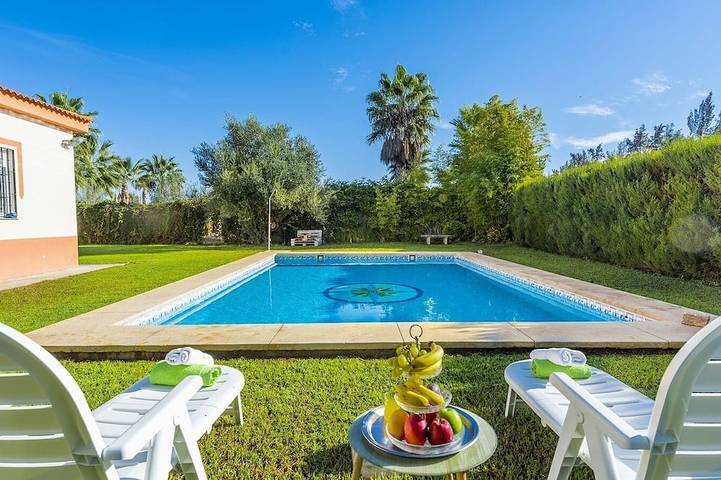 Villa für 7 Personen, mit Garten - 1