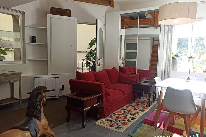 Maison de vacances pour 2 personnes à Oullins