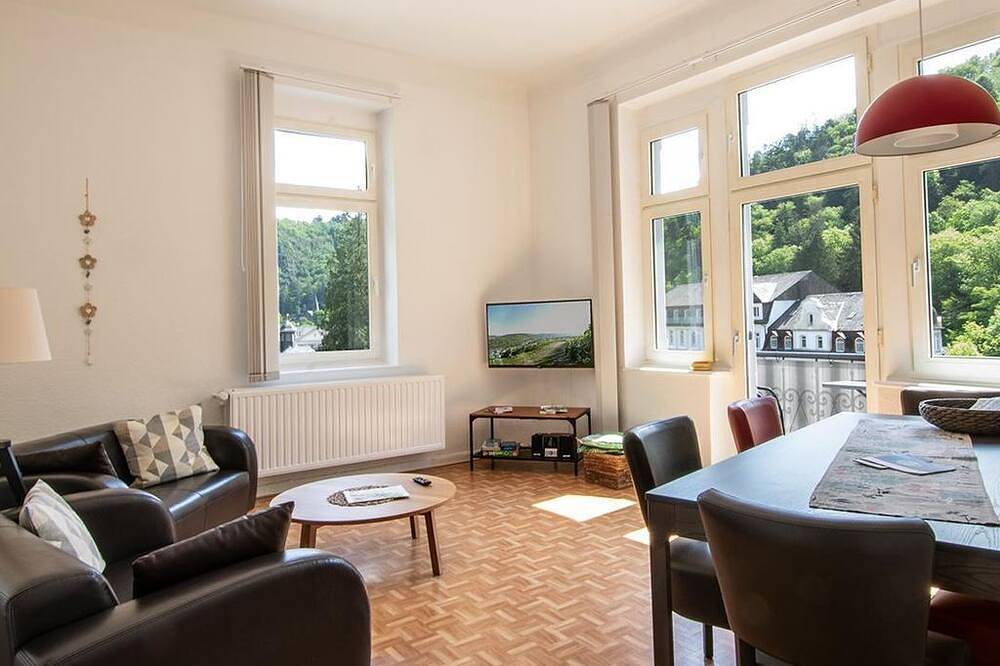 Ganze Wohnung, 4-Bett-Ferienwohnung Therme - Haus Alleegarten Ferienwohnungen in Bad Bertrich, Traben-Trarbach und Umbegung