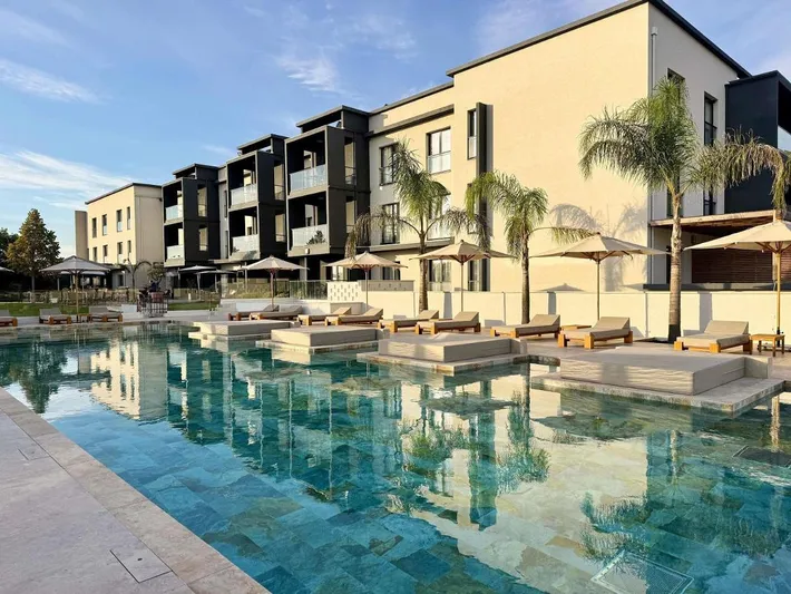 Hotel para 2 personas, con piscina y sauna además de vistas y jardín, Se admiten mascotas - 1